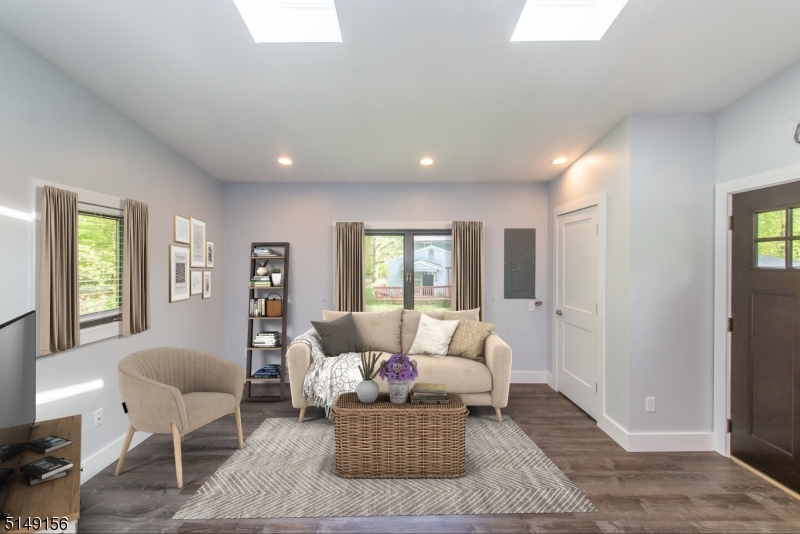 Schooleys Mountain - Residential