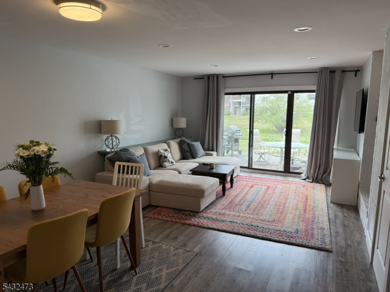 Society Hill - Residential