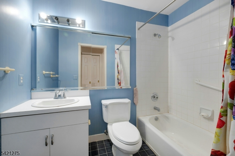 Spruce Edge - Residential