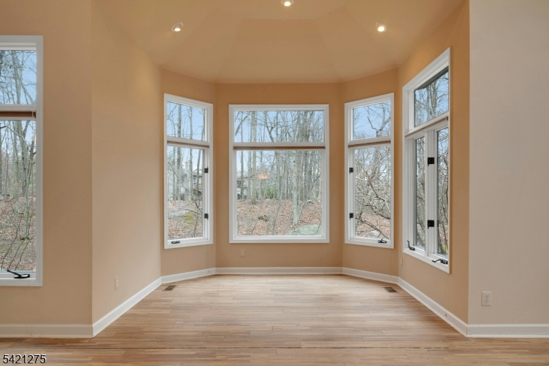 Spruce Edge - Residential