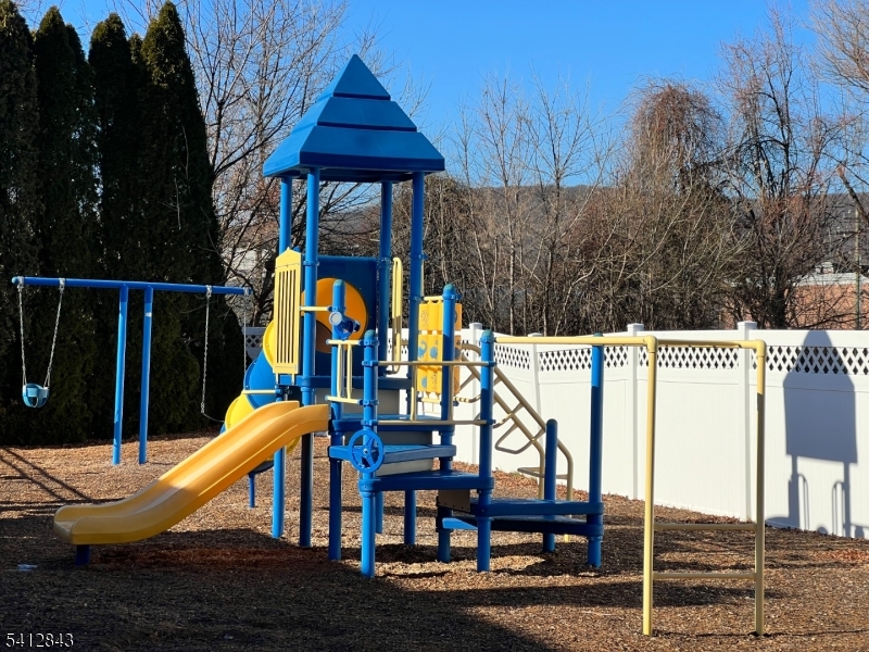 Franklin Crossing - Residential