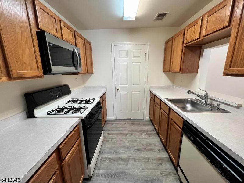 Franklin Crossing - Residential