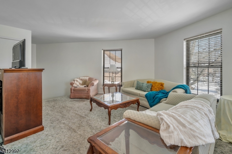 Inwood At Great Notch - Residential