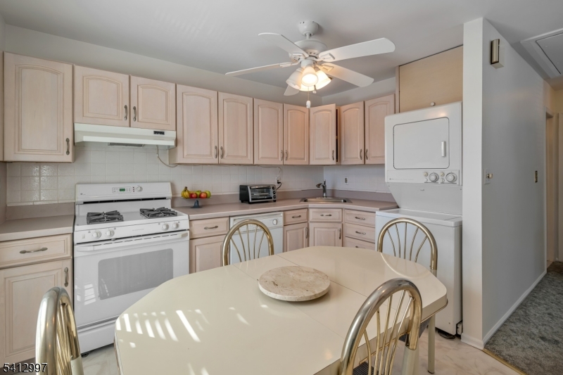 Inwood At Great Notch - Residential