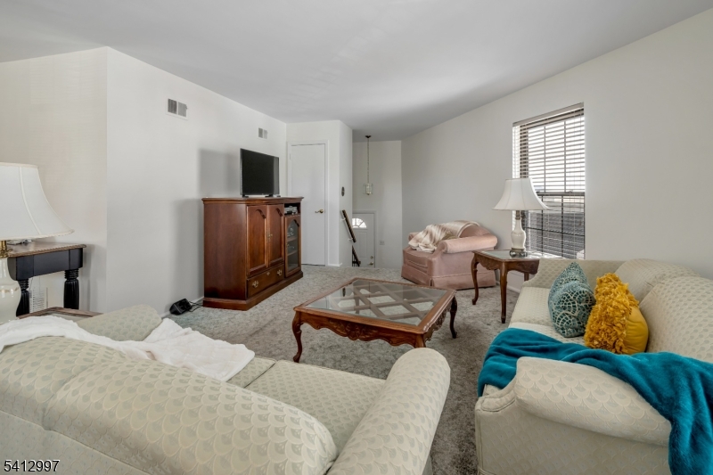 Inwood At Great Notch - Residential