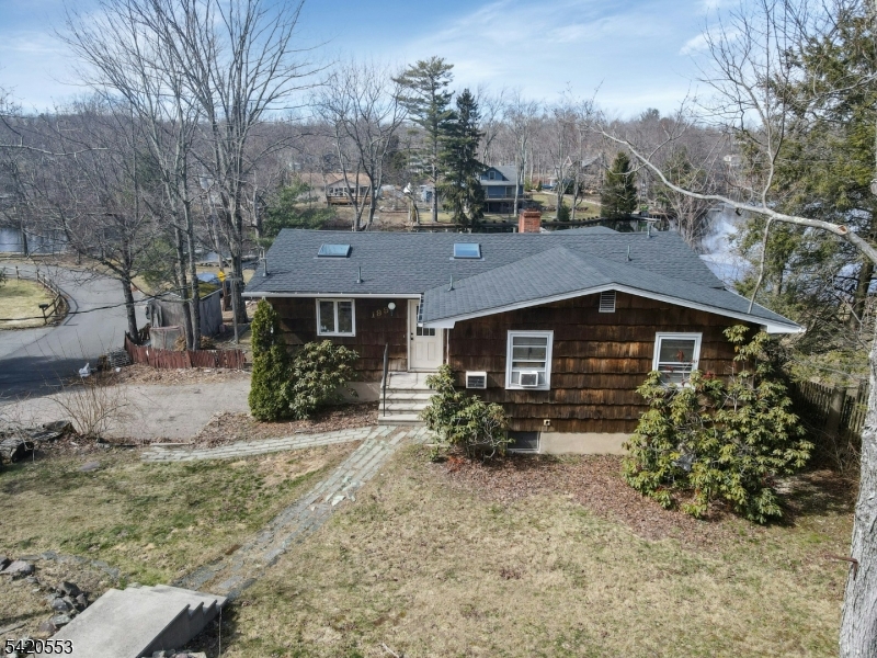 Upper Greenwood Lake - Residential