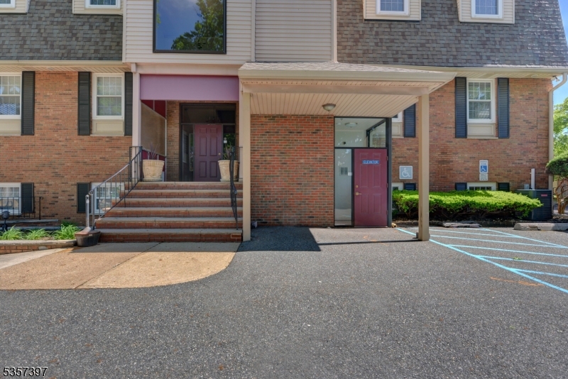 Pequannock Twp., New Jersey 07444, United States, ,Residential,Active,128100