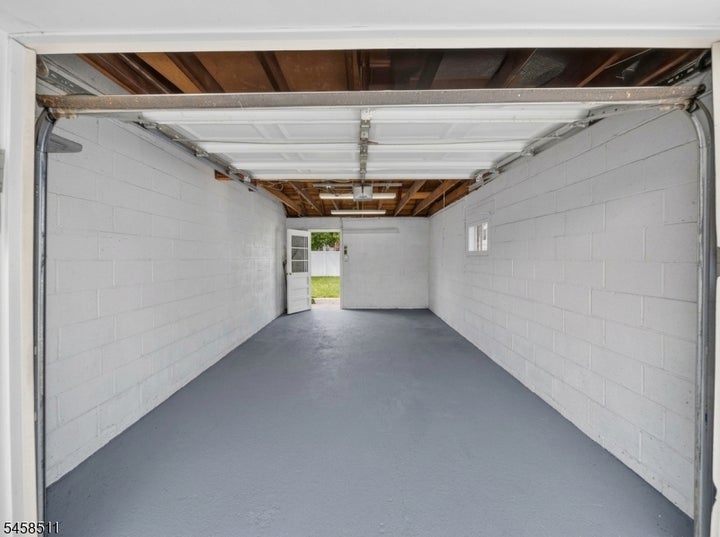 Photo 1 of 31 — 47 Albert Ave, Edison Twp., NJ 08837