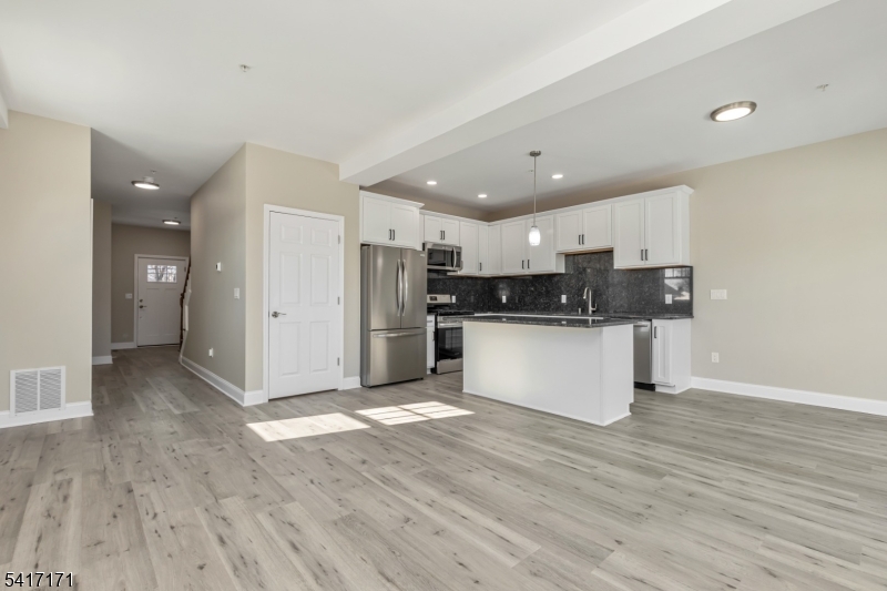 Near the Hospital - Residential Lease