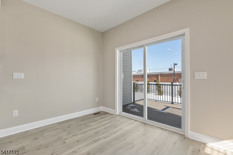 Near the Hospital - Residential Lease