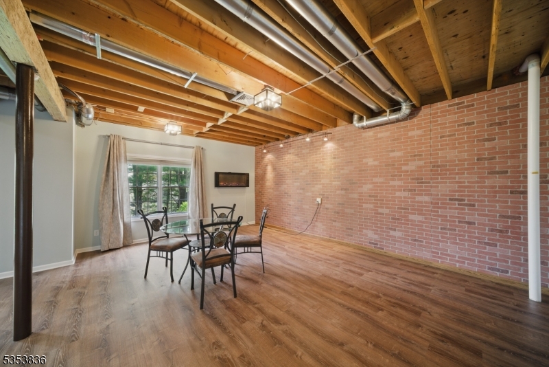 Brae Loch - Residential