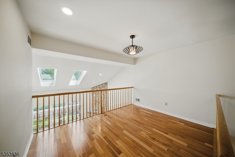 Brae Loch - Residential