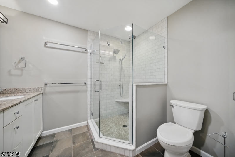 Brae Loch - Residential