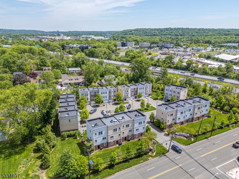 Brownstones at Fairfield - Residential