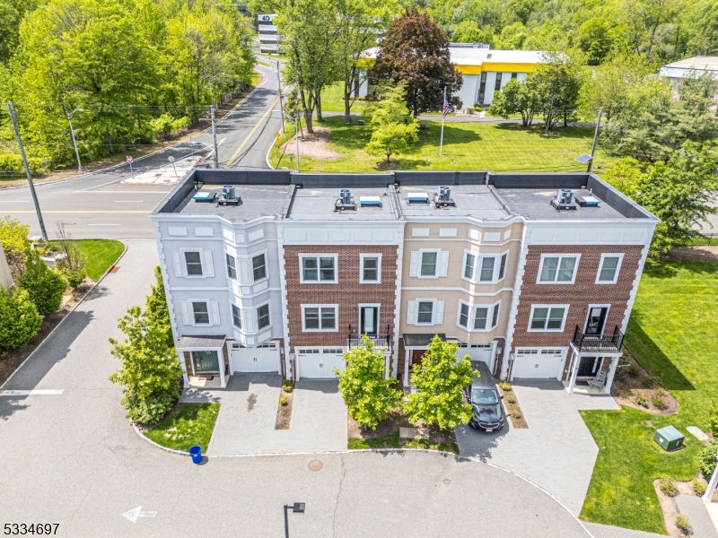 Brownstones at Fairfield - Residential