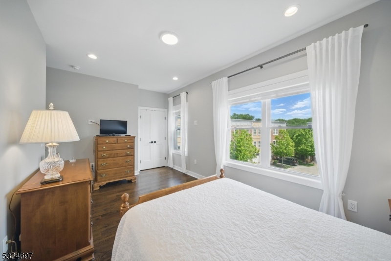 Brownstones at Fairfield - Residential