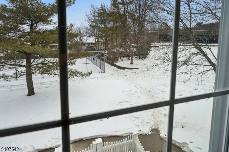 Crestmont - Residential Lease