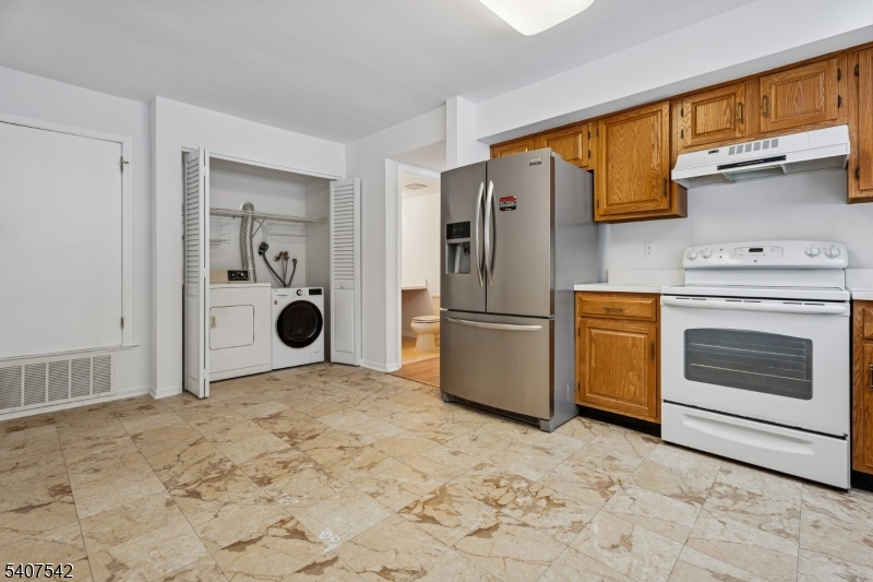 Crestmont - Residential Lease