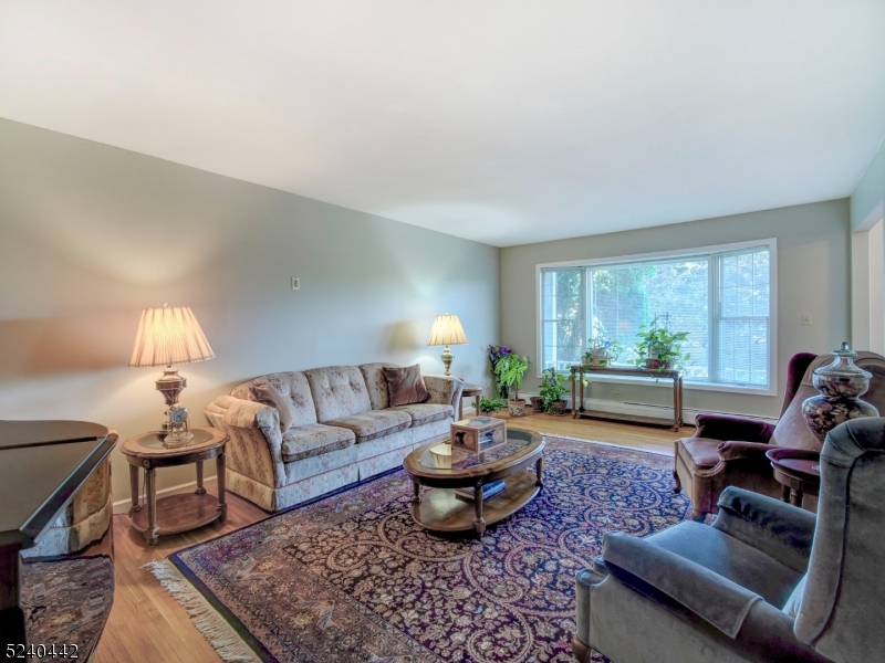 Hillcrest - Residential