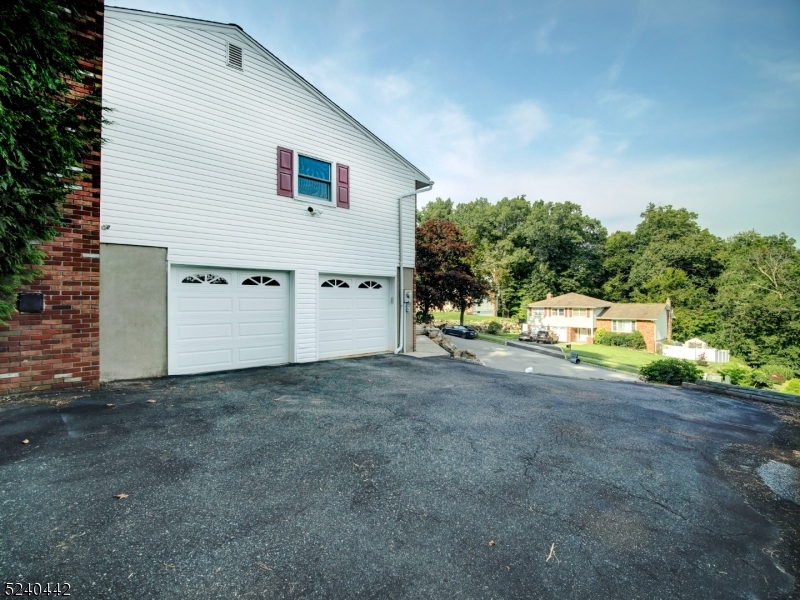 Hillcrest - Residential