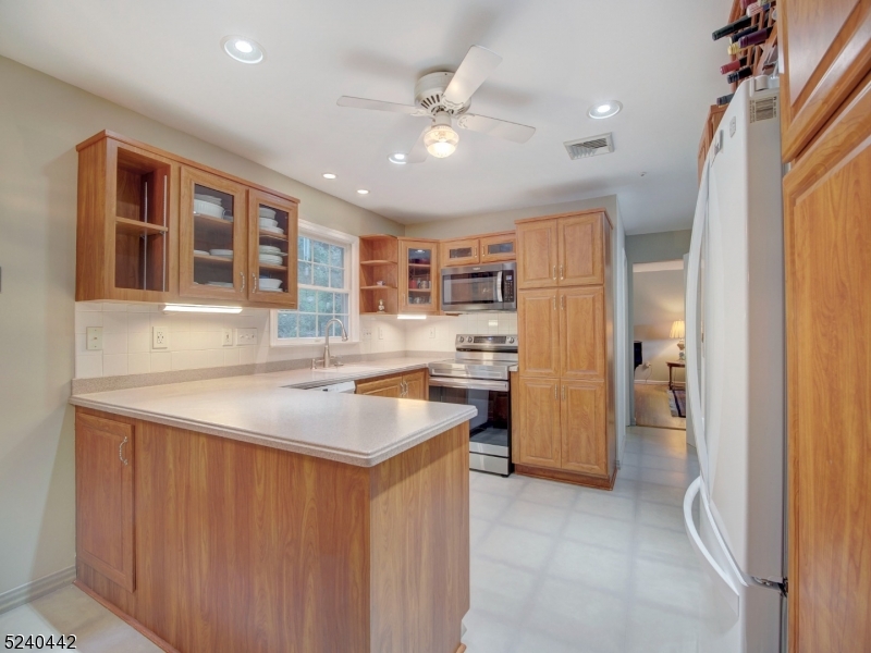 Hillcrest - Residential