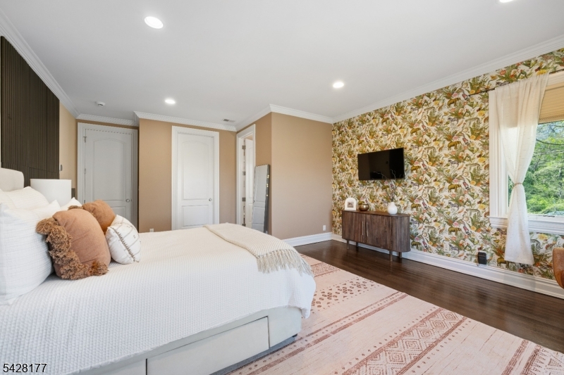 Upper Montclair - Residential