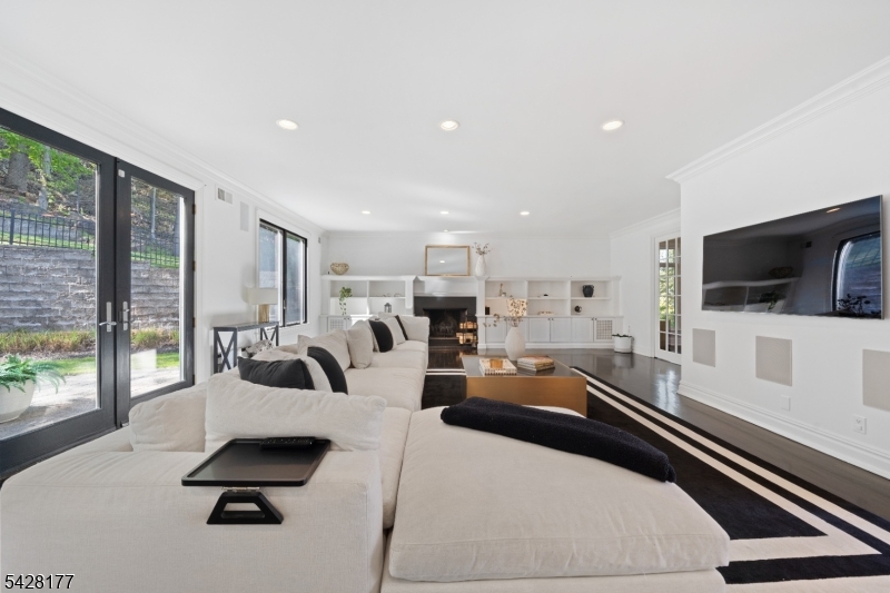 Upper Montclair - Residential