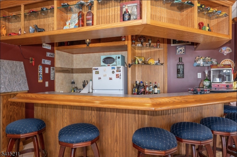 MOUNTAIN VIEW ESTATES - Residential