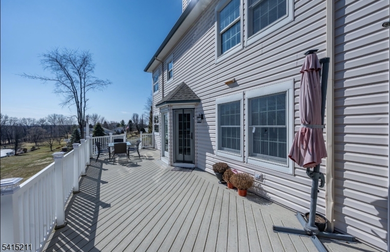 MOUNTAIN VIEW ESTATES - Residential