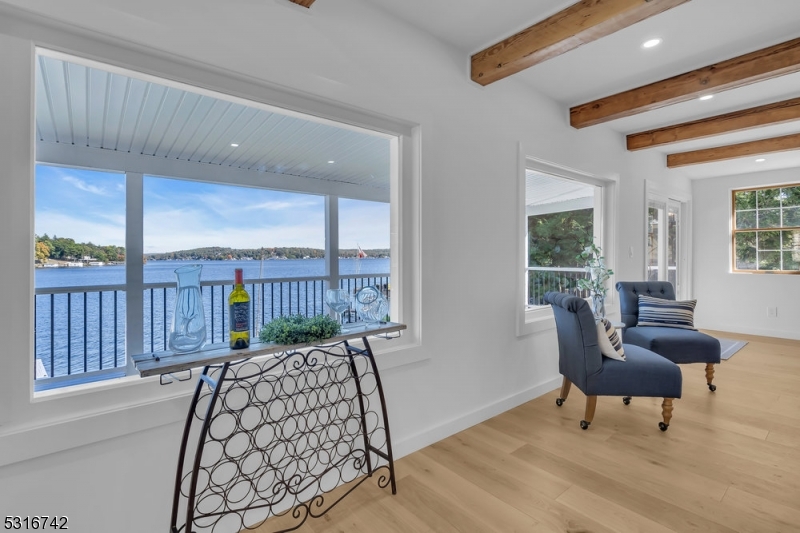 Pickerel Pt Lake Hopatcong - Residential