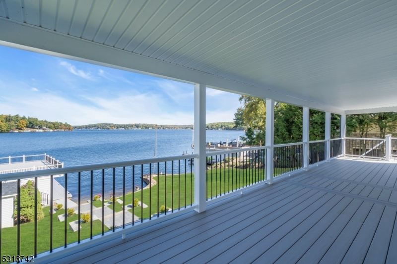 Pickerel Pt Lake Hopatcong - Residential