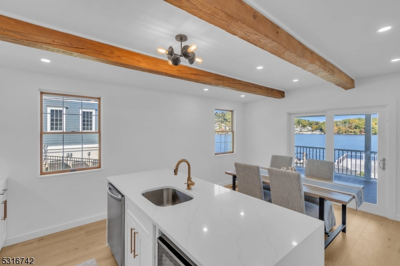 Pickerel Pt Lake Hopatcong - Residential