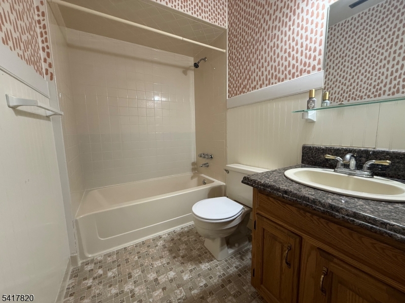 GREAT GORGE VLLAGE - Residential