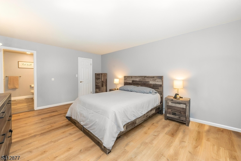 Cedar Brook - Residential