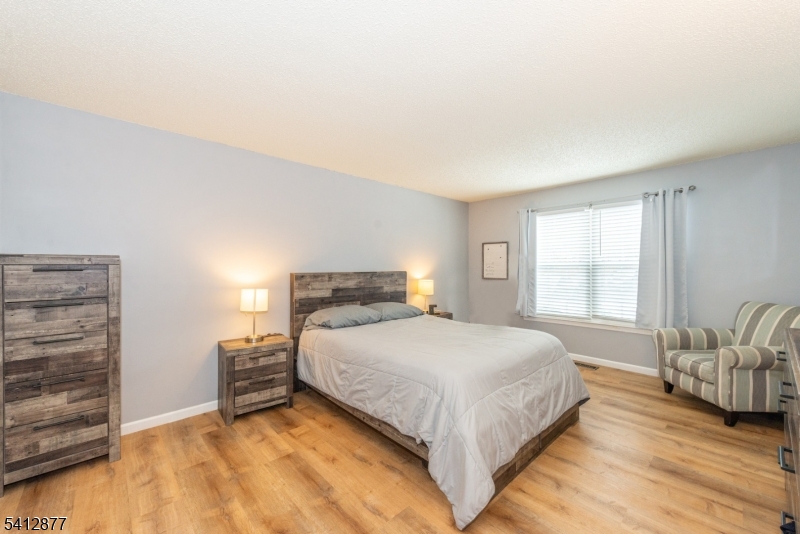 Cedar Brook - Residential