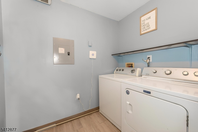 Cedar Brook - Residential