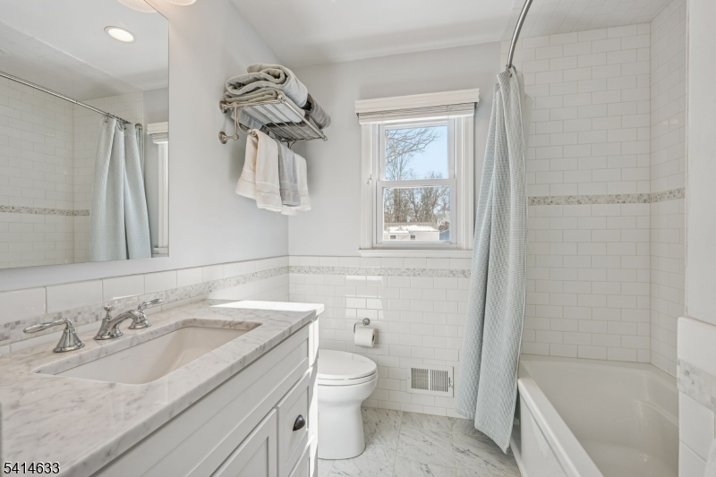 Broadlawn - Residential