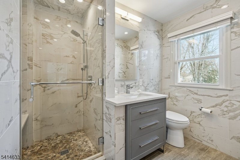 Broadlawn - Residential