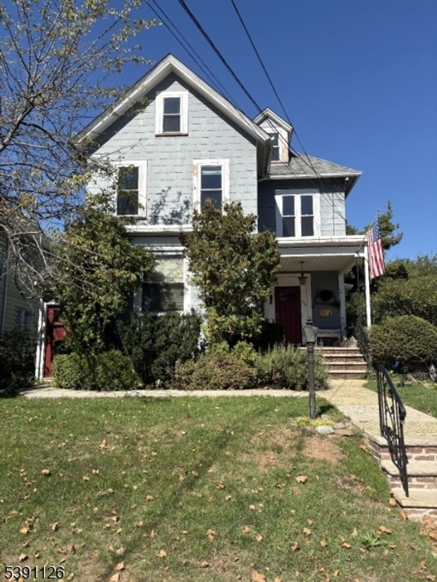 This spacious, multi-level unit is beautifully maintained and move-in ready! The main level features an inviting living room with new carpeting, ceiling fans, and skylight that fills the room with plenty of natural light. The eat-in kitchen is equipped with stainless steel appliances, granite countertops, and ample cabinet space. Upstairs you will find 2 comfortable bedrooms, an updated bathroom and additional living area/bonus room. Generous closet space provides excellent storage throughout. Conveniently located a few short blocks from shops, dining, laundromats and transportation. Window A/C units are as-is. No Smoking. NTN Required for all applicants on lease. Backyard for owner's use only.