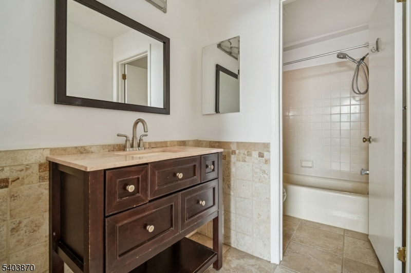 Pinevale - Residential Lease