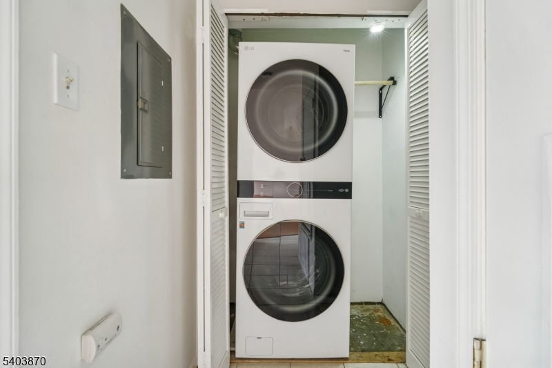 Pinevale - Residential Lease