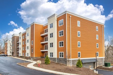 MLS: 3951797