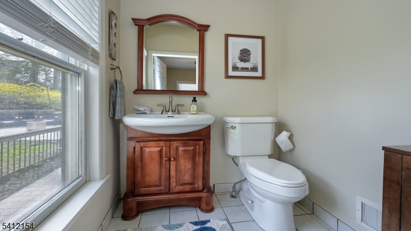 PINES LAKE - Residential