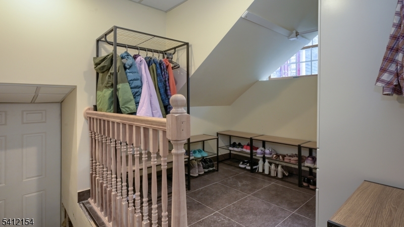 PINES LAKE - Residential