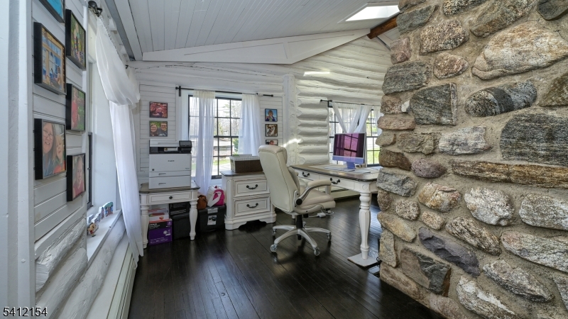 PINES LAKE - Residential