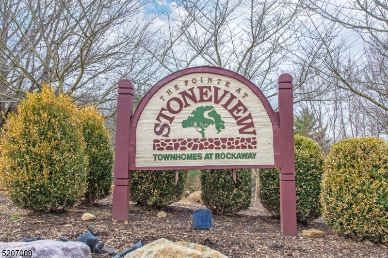 Stoneview - Residential