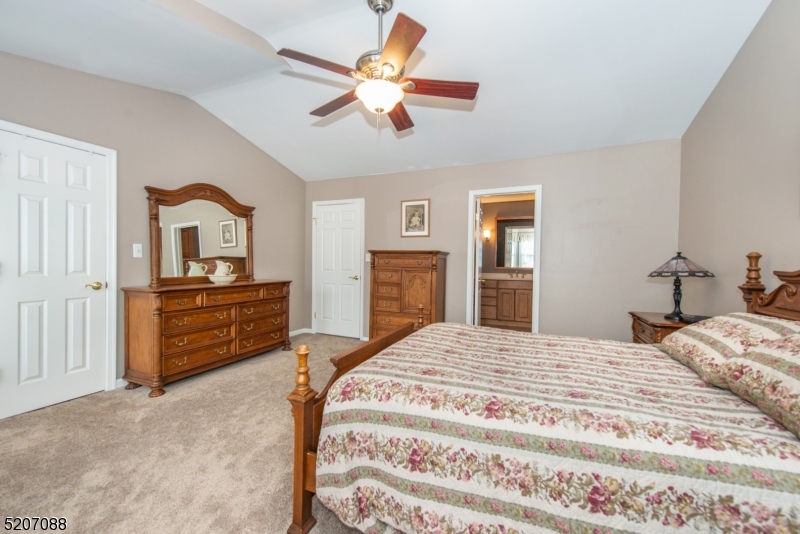 Stoneview - Residential