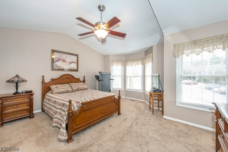 Stoneview - Residential