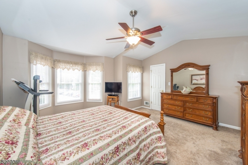 Stoneview - Residential