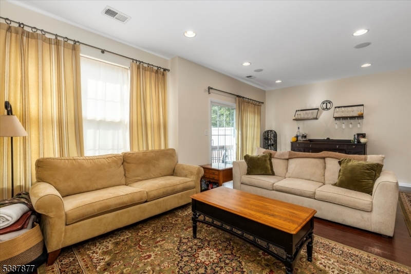 Riverwalk - Residential